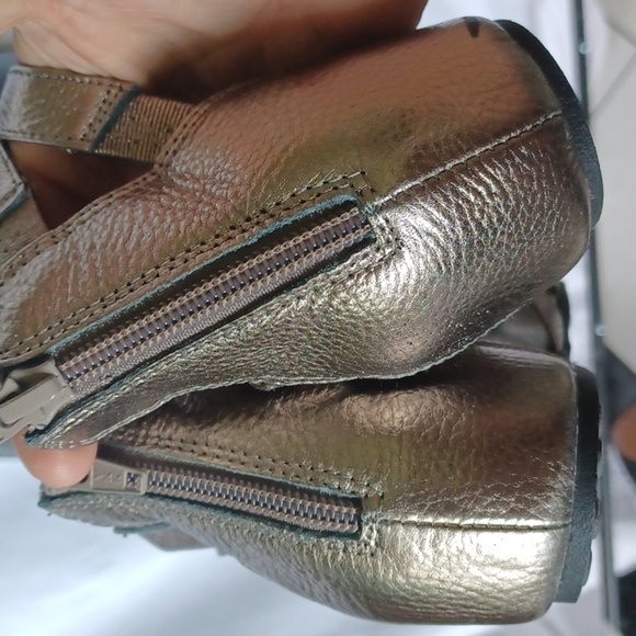 Sofft Silver Sandals/ Wedge Size 7.5 Super comfortable - Picture 4 of 6